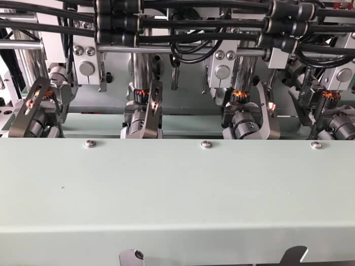 Máquina automática de enrolamento de bobina de rotor