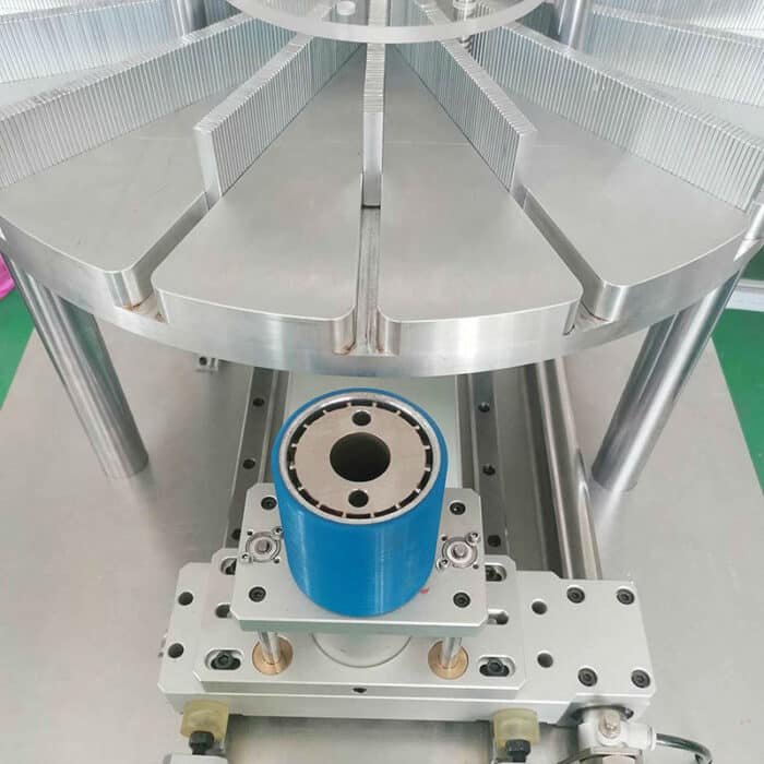 Máquina automática de inserção de peças de aço em círculo magnético do rotor da bobina do estator do motor BLDC em formato circular