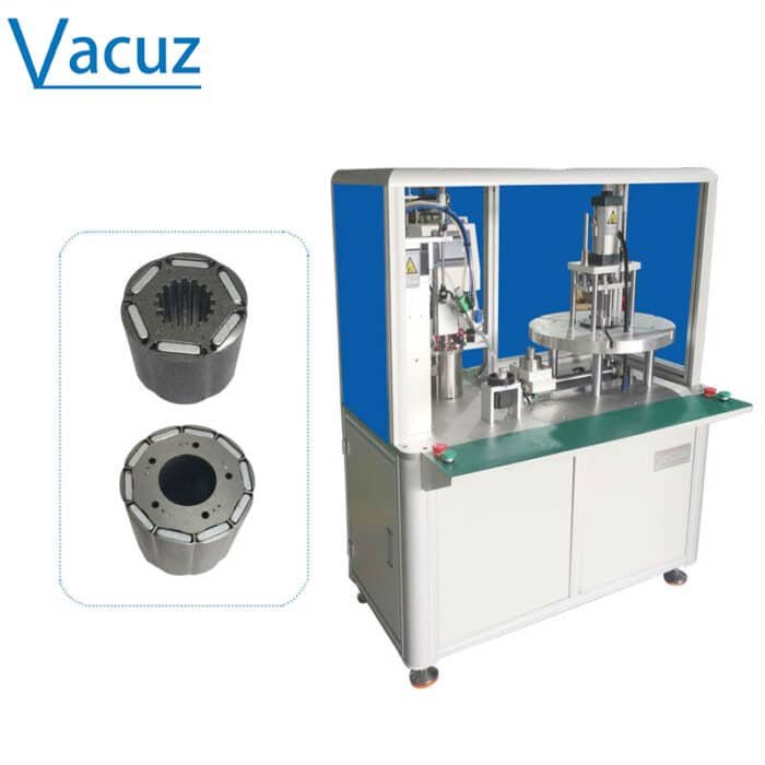Integrert maskin for dispensering og innsetting av magnetisk stål