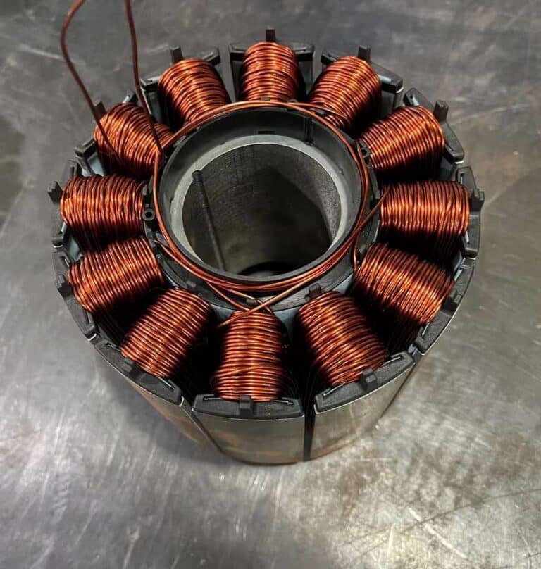 Vacuz Double Stations Automatic BLDC Brushless Drone Motor Stator Coil Flying Fork Winding Machine And Paper Insertion Machine Packing