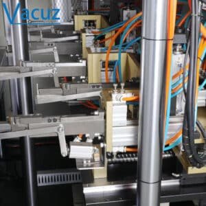 "Vacuz" dvigubos stoties šepetėlių indukcinio variklio statoriaus automatinė vertikali ritės vyniojimo mašina elektros variklio ritės vyniotuvui