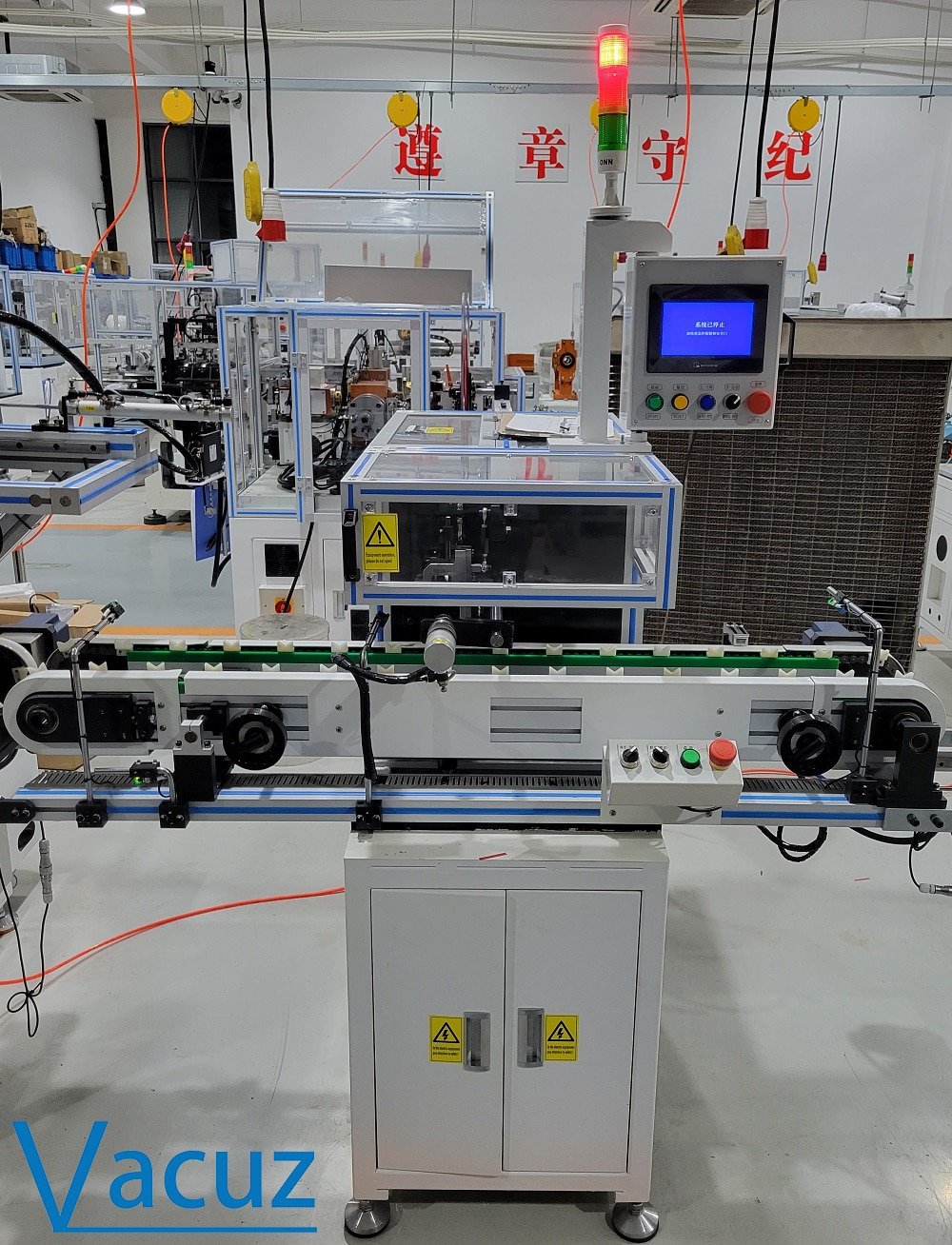 Høyhastighets automatisk børstet ankerrotorstatormotorspole Slot Grooved Wedge Insulation Paper Insertion Assembly Machine