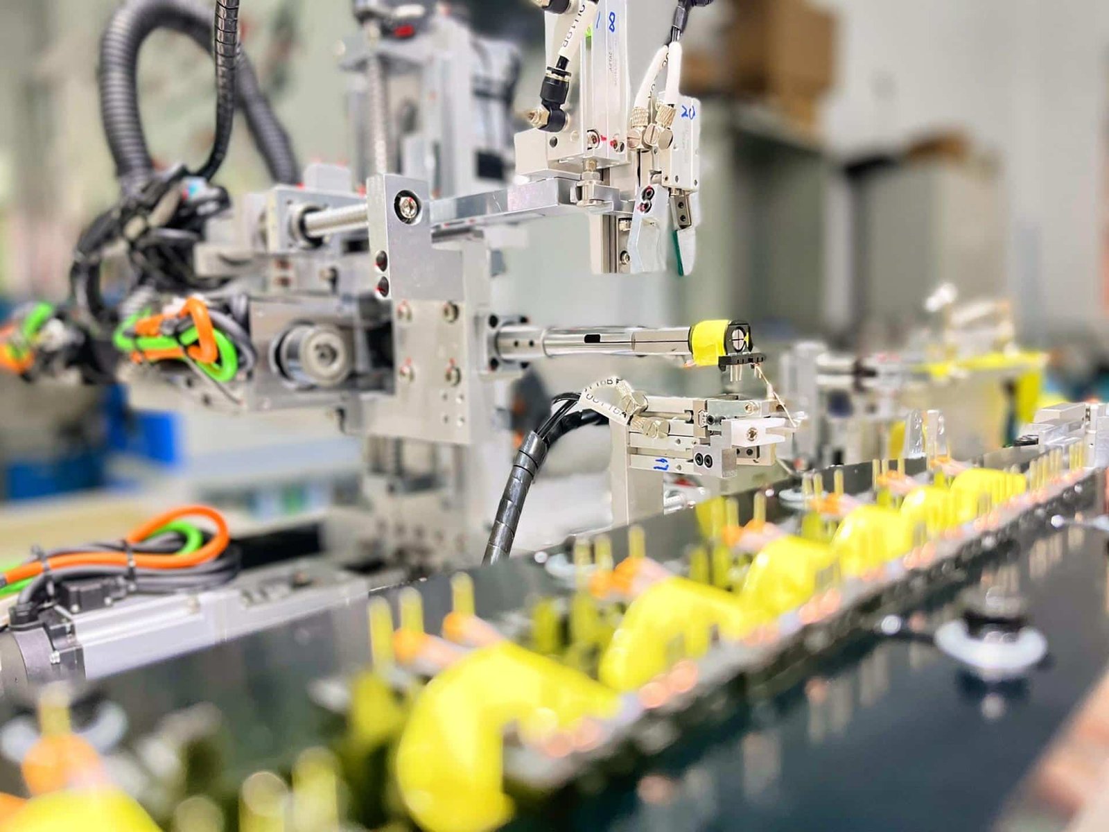 Vacuz Automatic Transformer Bobbin Coil Teflon Tube Insertion Winding Taping Casing Machine Assembly