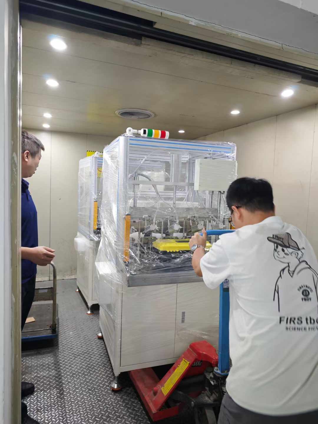 2 sets Vacuz Automatic Four Stations BLDC Motor Stator Coil Flying Fork Winding Machines and 2 sets Servo Shaft Bearing Pressing Machines Shipping