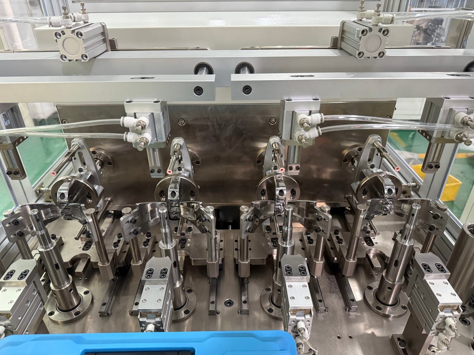 Vacuz 4 Stations DC Ceiling Fan Motor Automatic Outer Stator Coil Winding Machine Equipment