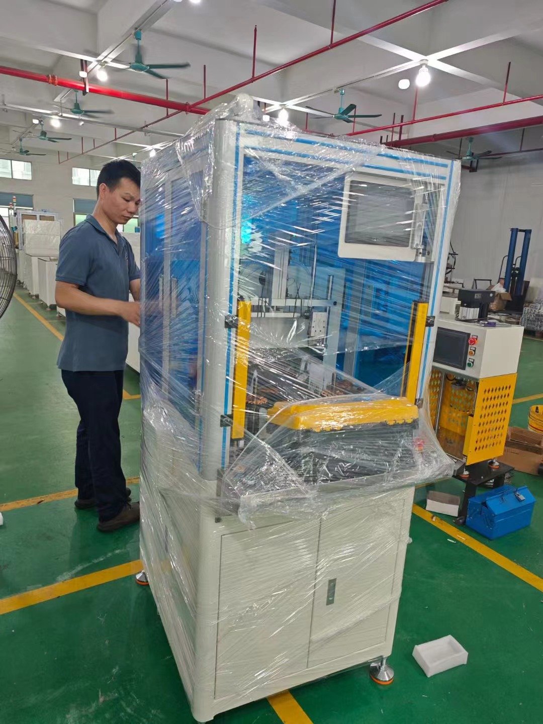 Vacuz Automatic Inner BLDC Air Conditioner Motor Stator Core Needle/Fly Fork Winding Machine Packaging