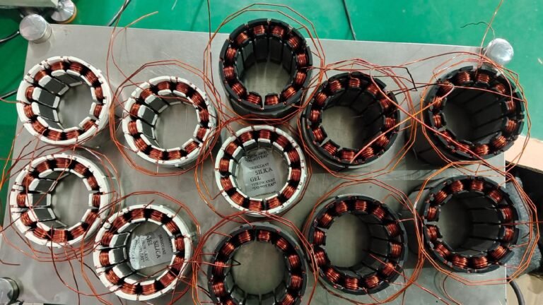 Vacuz Max OD 150mm Single Stations Automatic BLDC Roller Motor Outer Stator Coil Flying Fork Winding Machine