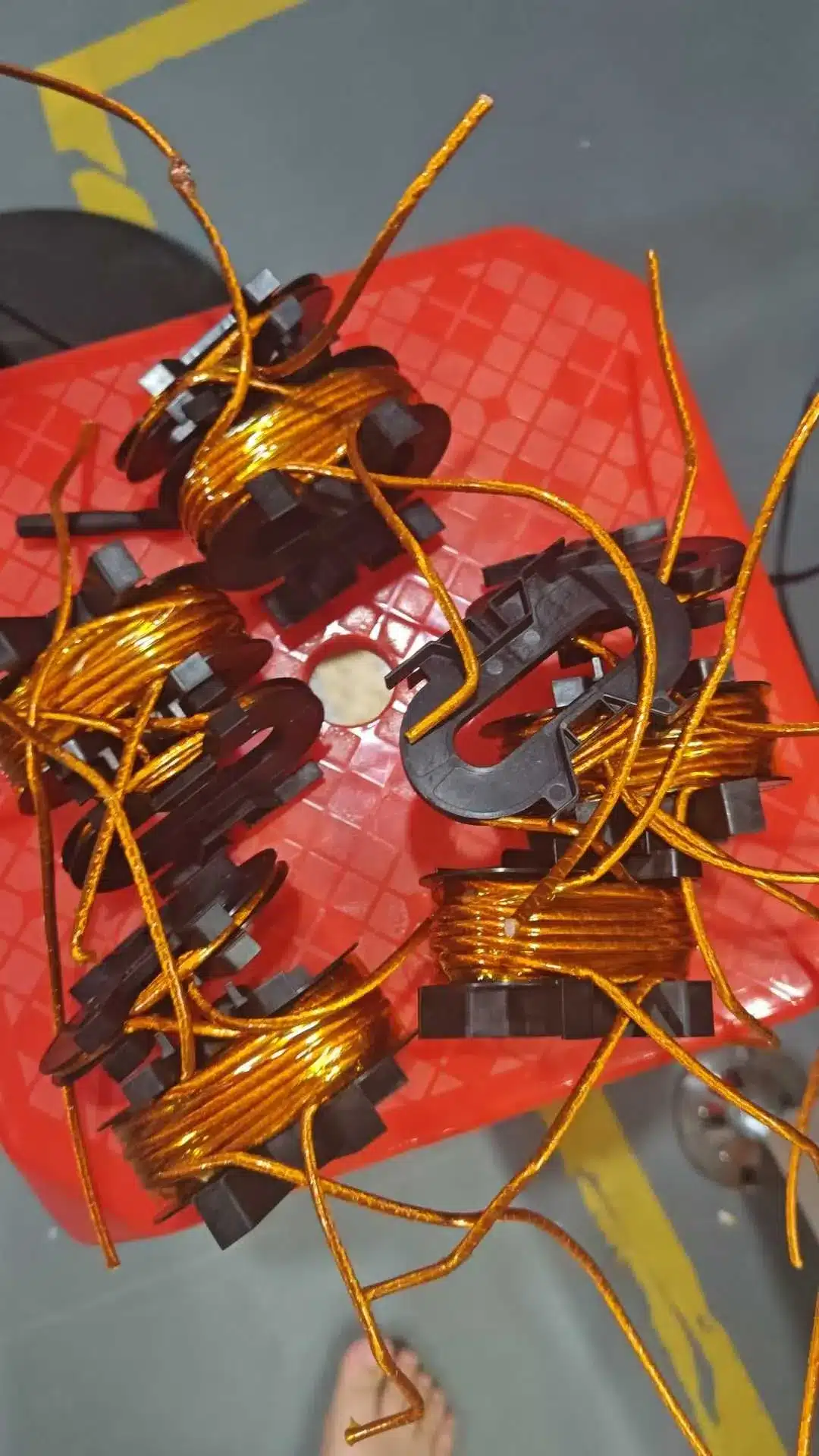 3216 2012 Vacuz Automatic Common Mode SMD SMT Chip Inductor Coil Winding Assembly Testing Packaging Machines