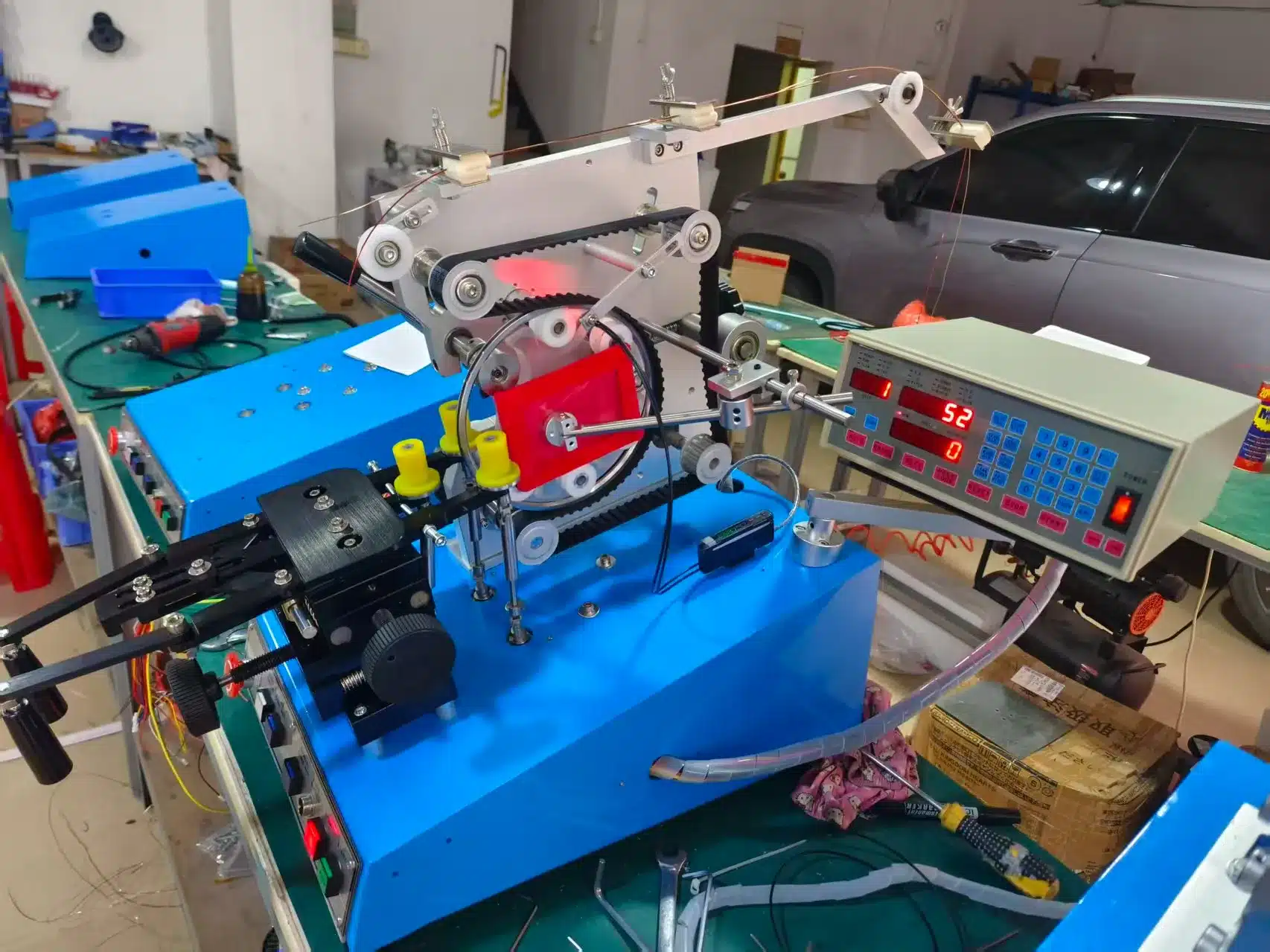 Vacuz Gear Head and 7 Inches Belt Type Semi Automatic Toroidal Core Inductor Winding Machine Shipping to India