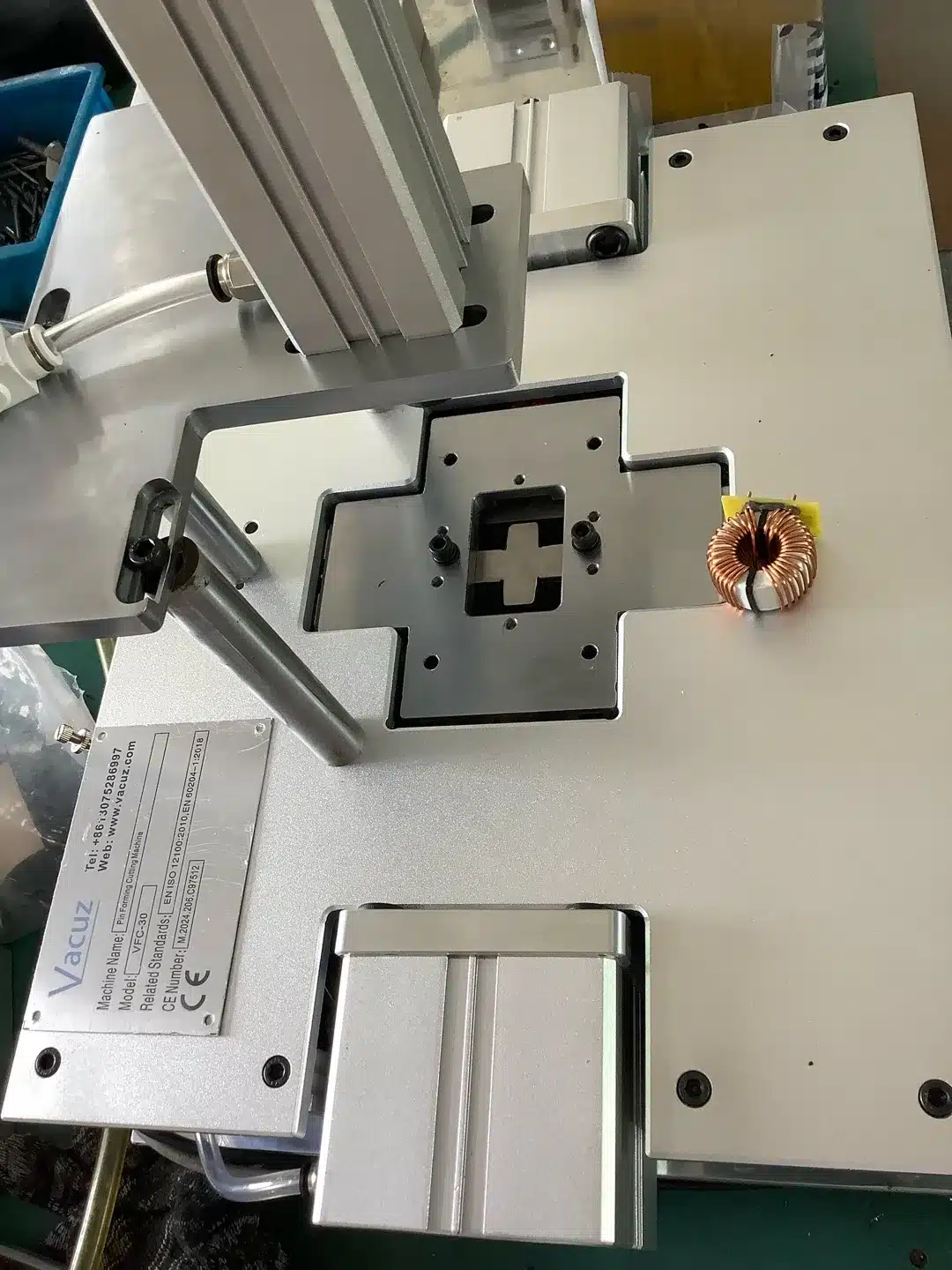 Vacuz R&D Automatic Common Mode Toroidal Inductor Coil Lead Wire Pin Cutting Forming Machine Shipping