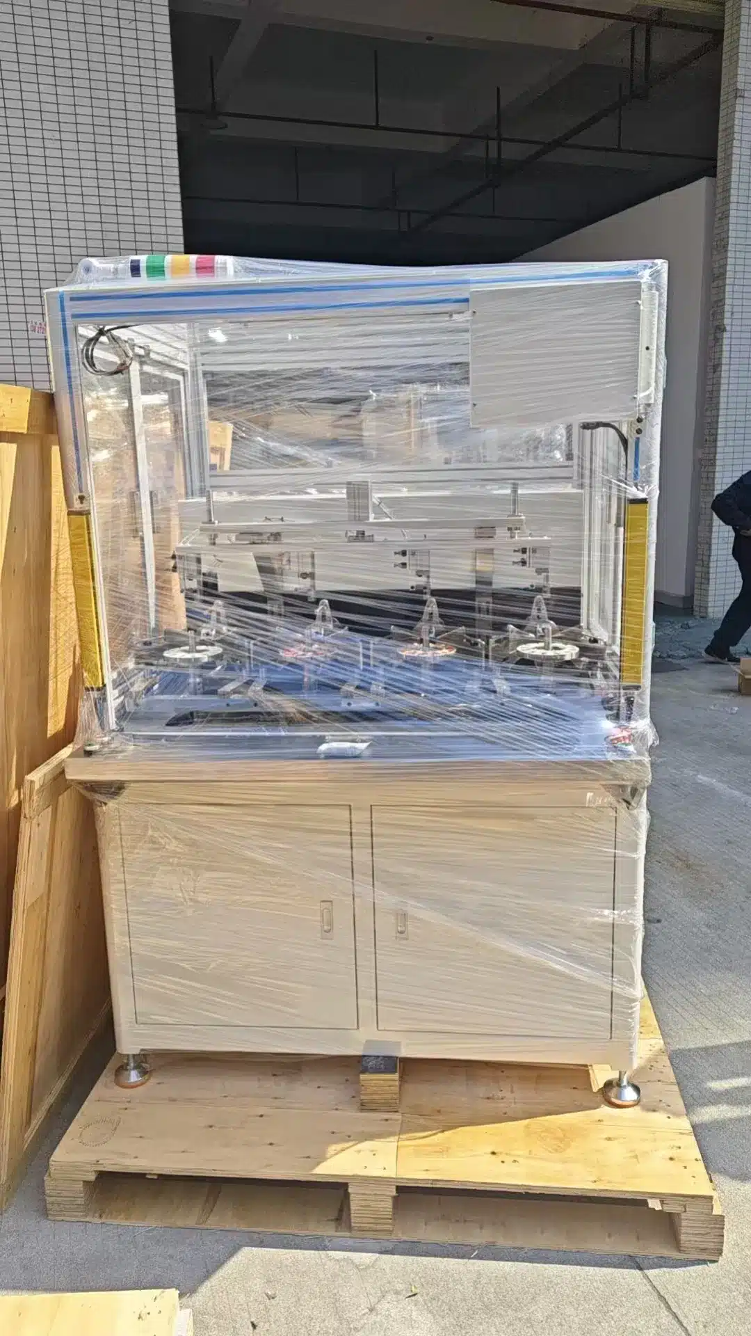 vacuz two sets automatic four stations 77.5&132.5 bldc ceiling fan motor stator core flying fork winding machines shipping 2