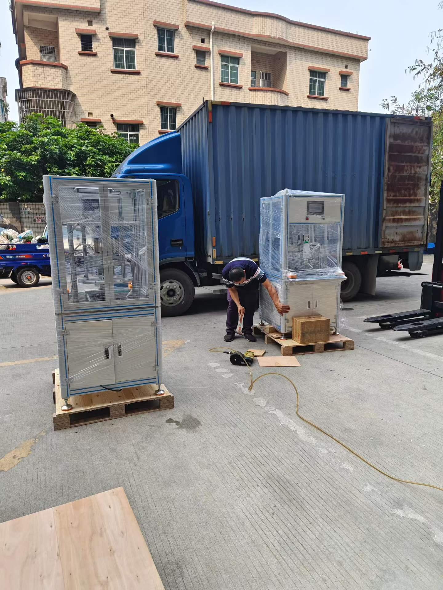 two sets 4320 fpv drone motor rotor gluing dispenser n52h magnets insertion machine shipping 5