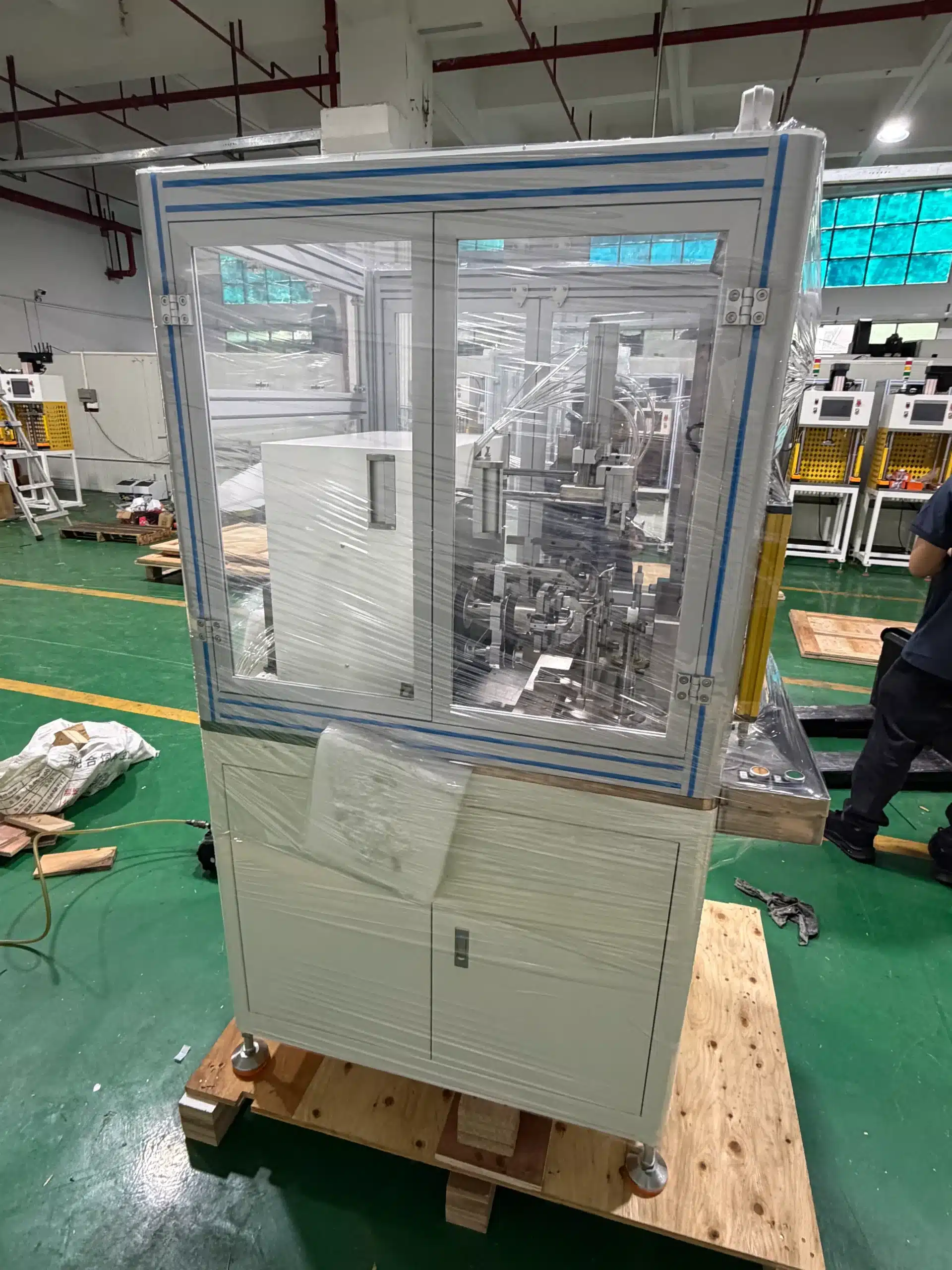 vacuz double stations automatic drone motor stator core multiple wires winding machine shipment 2