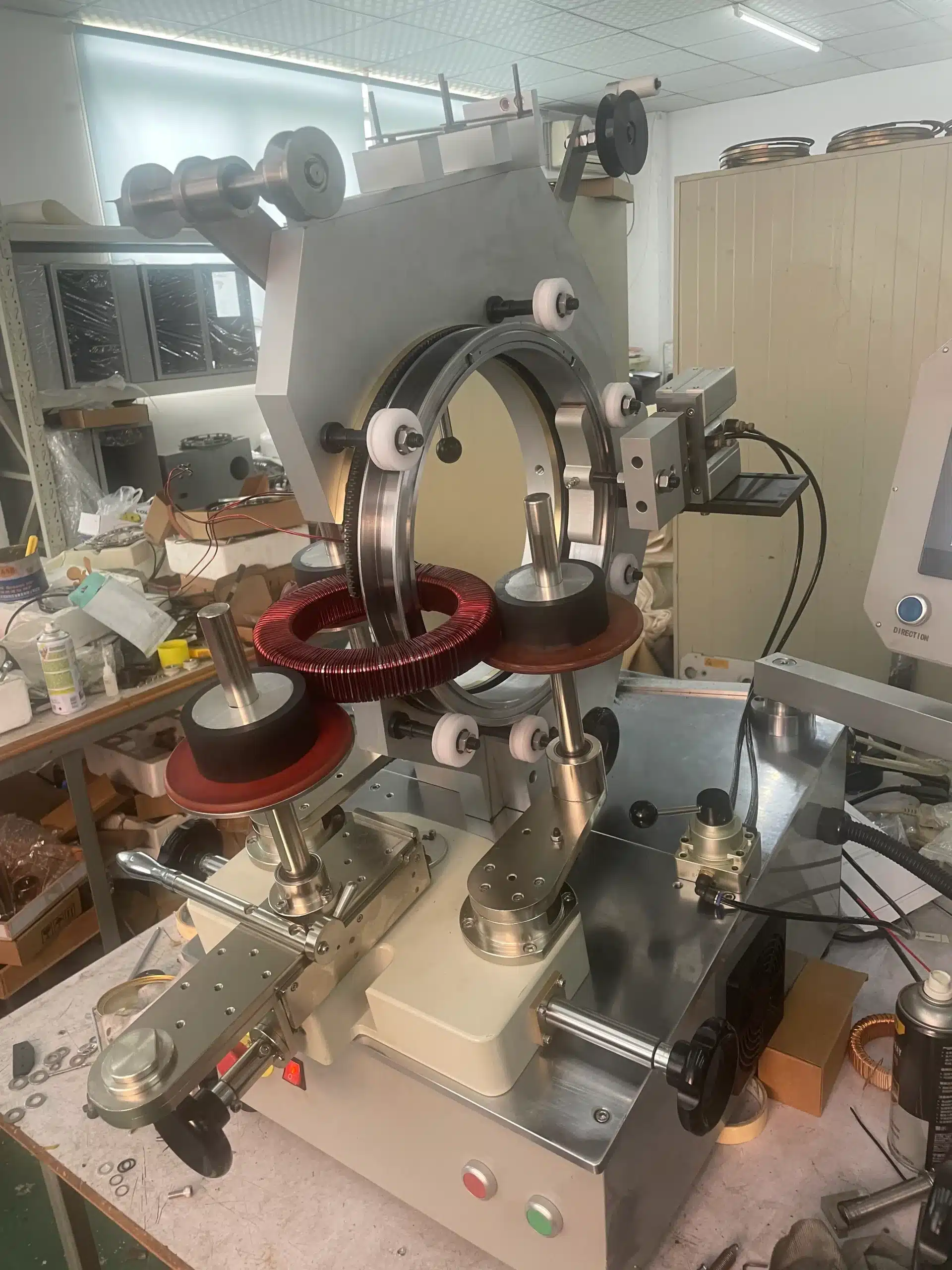 Vacuz VA4 Gear Head Automatic Large Toroidal Transformer Inductor Core Winding Machine to Turkey vacuz va4 gear head automatic large toroidal transformer inductor core winding machine to turkey 3