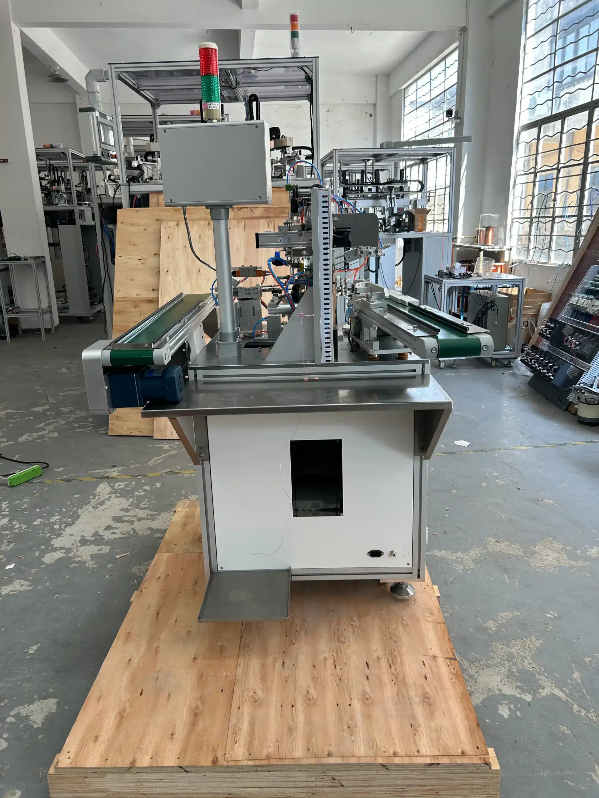 vacuz fully automatic 8 inches belt type toroidal inductor core winding machine to brazil 3